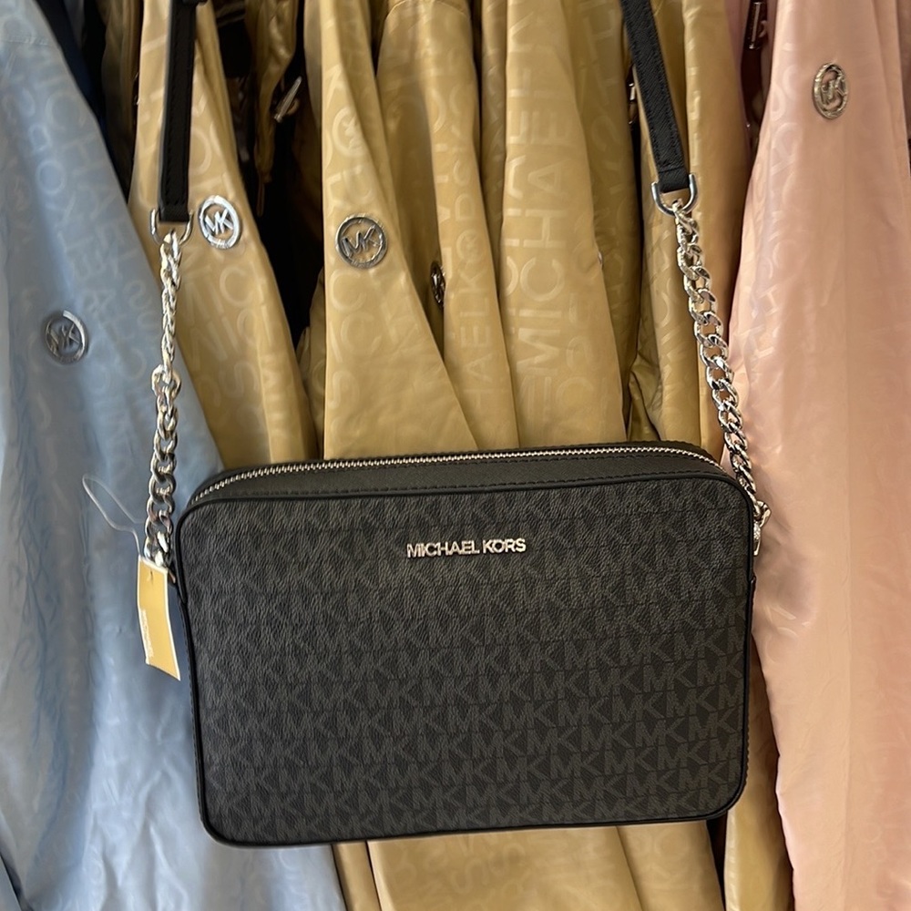 Michael Kors Jet Set Item Large East West Zip Crossbody Black - Picture 14 of 16